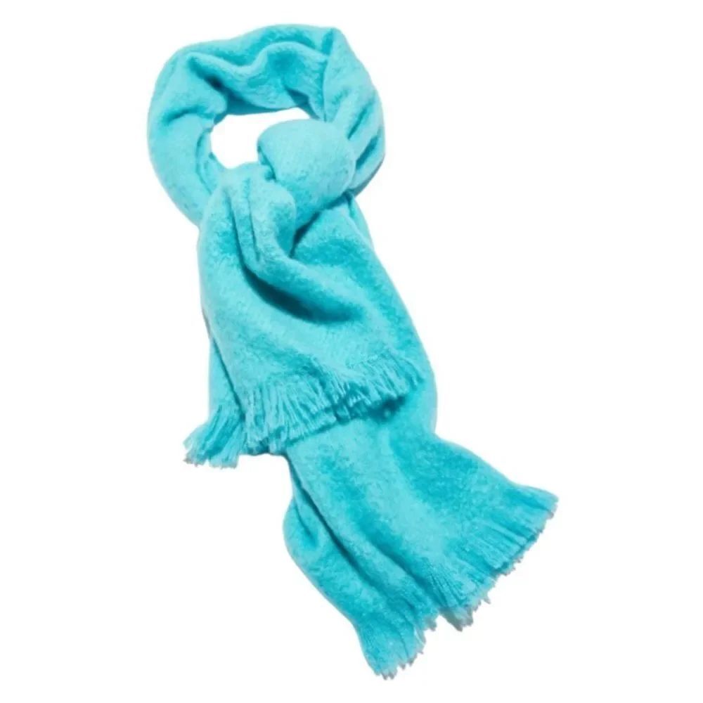 NEW UO Urban Outfitters Sammi Nubby Blue Blanket Scarf